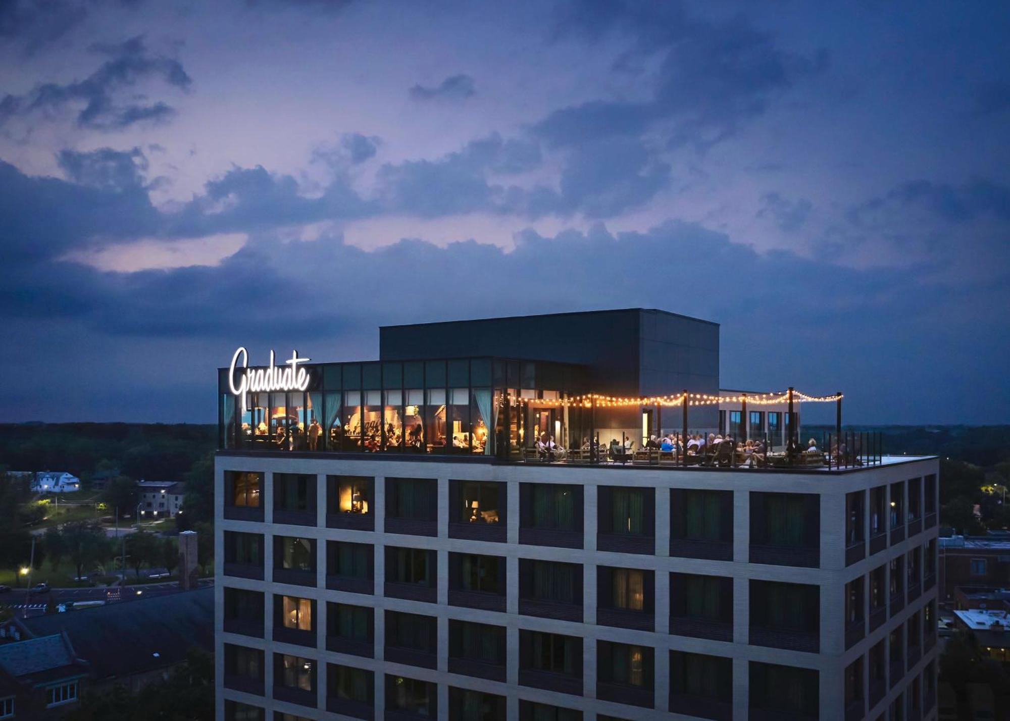 Graduate By Hilton East Lansing Hotel Exterior foto